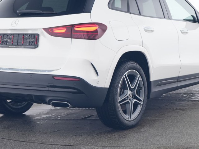 Mercedes-Benz GLA 250