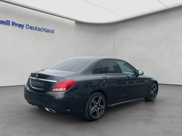 Mercedes-Benz C 300