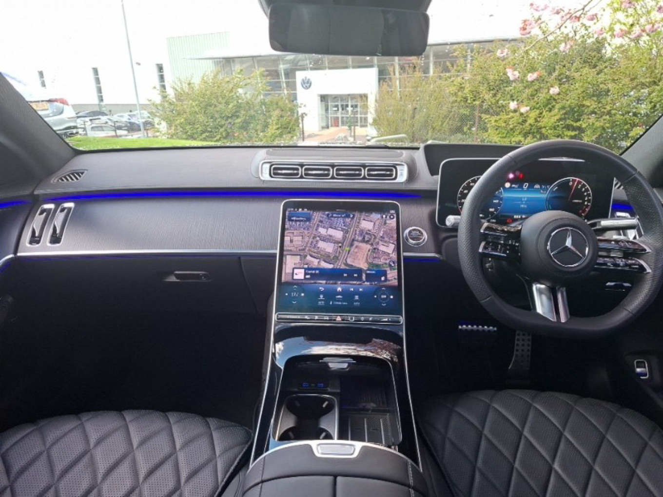 2023 Mercedes-Benz S-Class thumbnail 3
