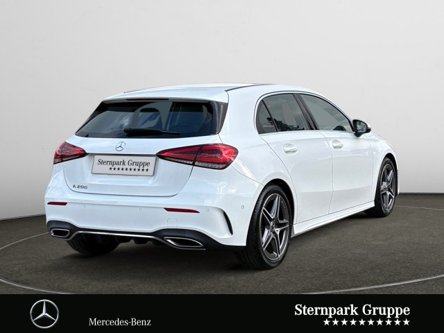 Mercedes-Benz A 200