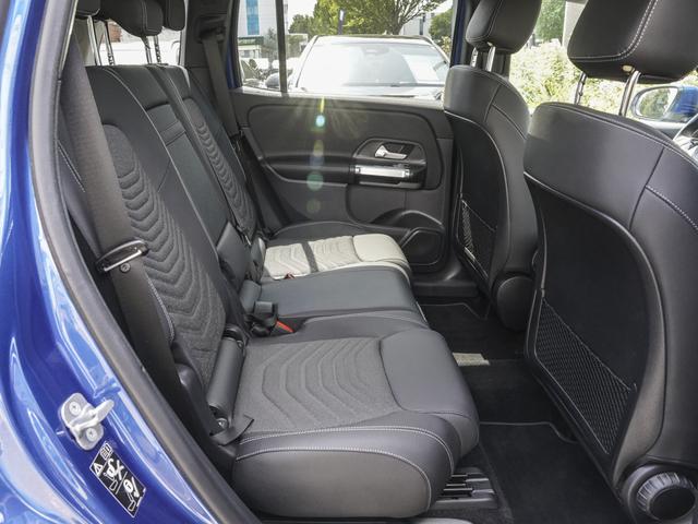 Mercedes-Benz GLB 180