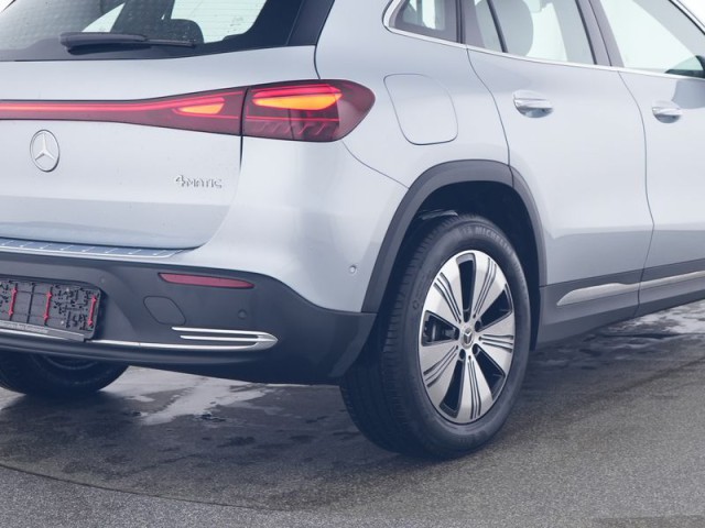 Mercedes-Benz EQA