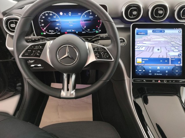 Mercedes-Benz C 220