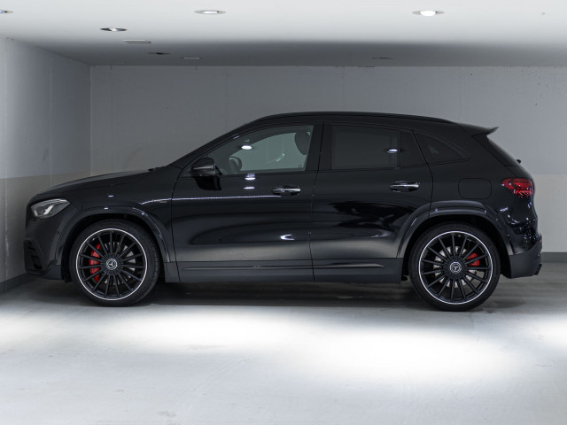 Mercedes-AMG GLA 35 4MATIC