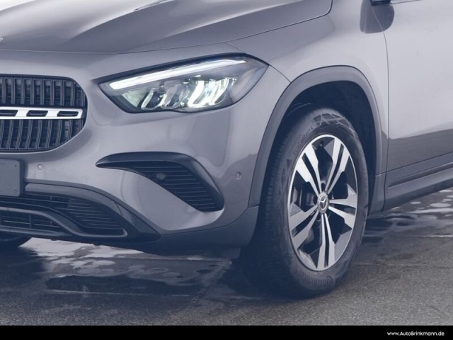 Mercedes-Benz GLA 180