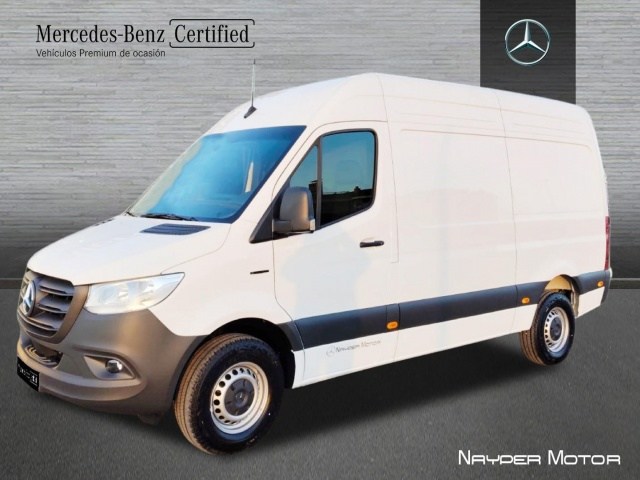 Mercedes-Benz eSprinter 320 Furgón PRO Techo elevado Medio