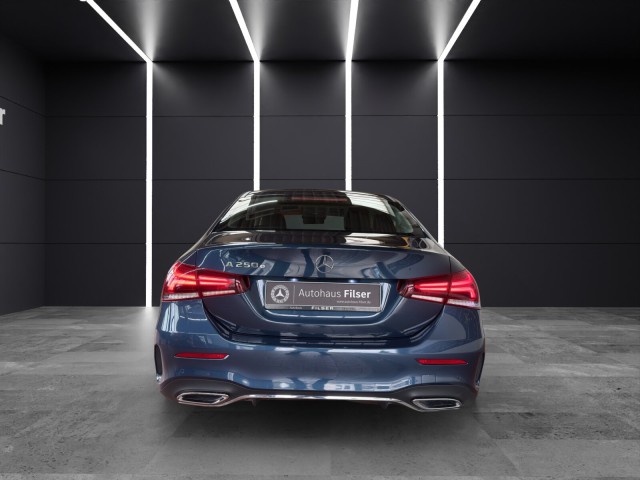 Mercedes-Benz A 250