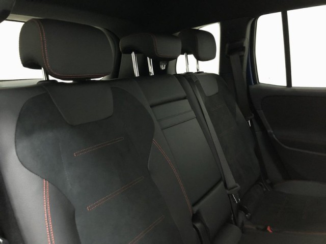 Mercedes-Benz GLB 250