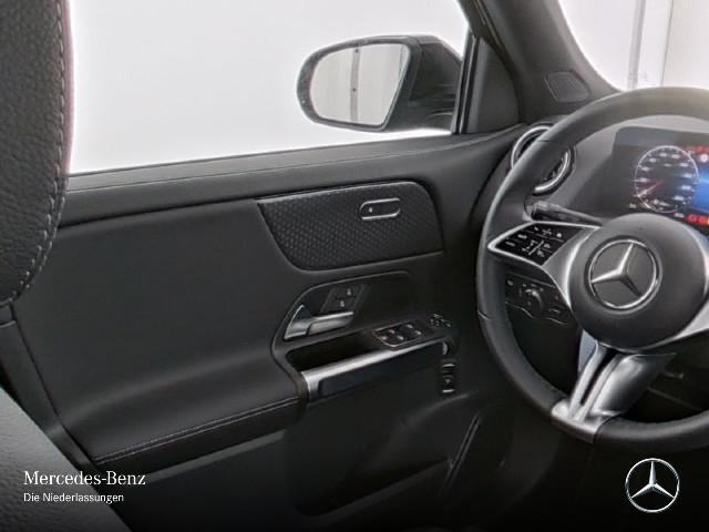 Mercedes-Benz GLB 250