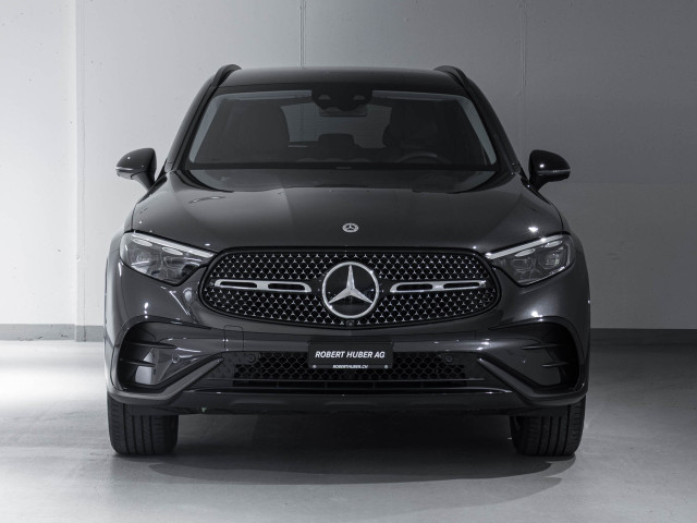 GLC 300 e 4MATIC with EQ Hybrid Technology