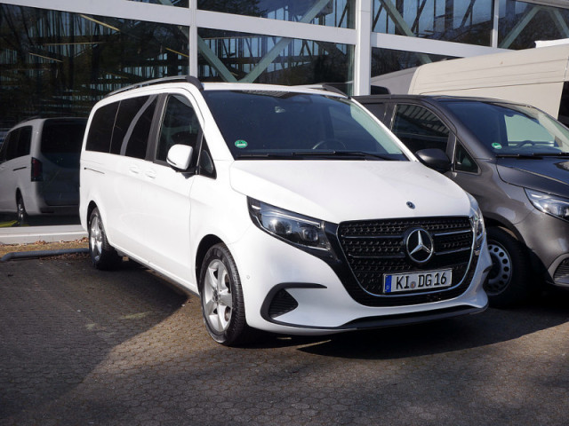 V 220 d Style lang