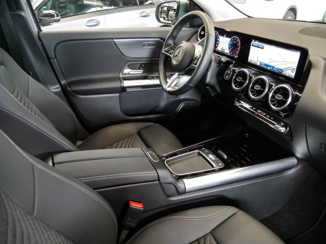 Mercedes-Benz GLA 180