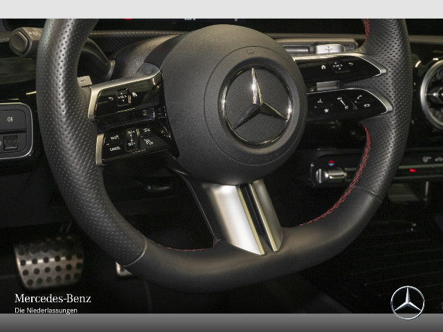 Mercedes-Benz A 220