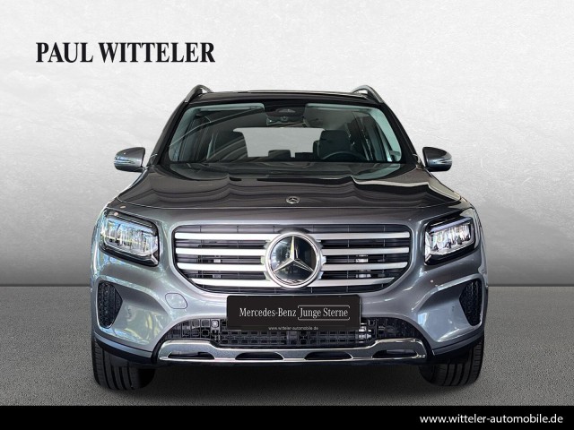 Mercedes-Benz GLB 220