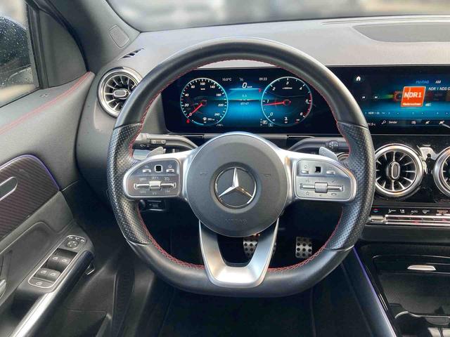 Mercedes-Benz GLA 180