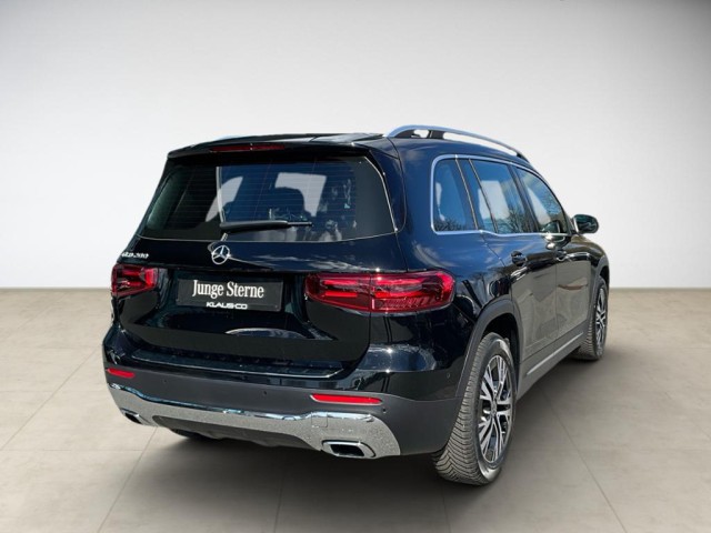 Mercedes-Benz GLB 200