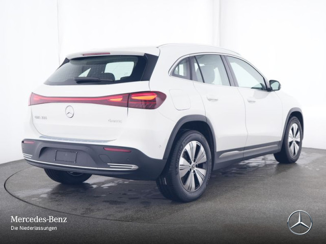 EQA 300 4MATIC