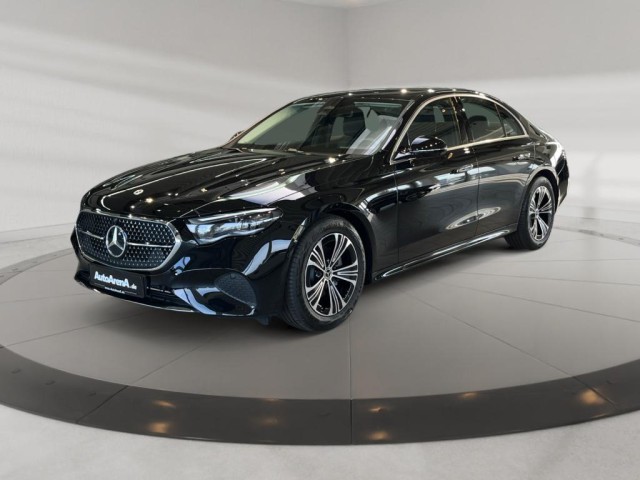 E 200 4MATIC Limousine