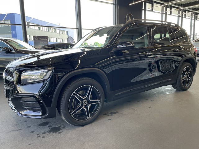 Mercedes-Benz GLB 200