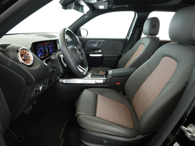 EQB 300 4MATIC