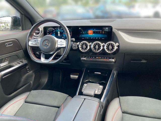 Mercedes-Benz GLA 180