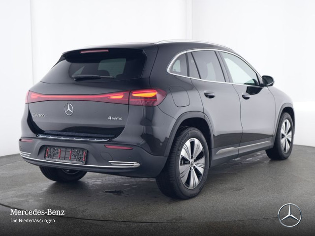 EQA 300 4MATIC