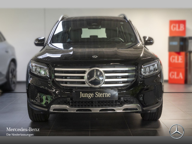 Mercedes-Benz GLB 180