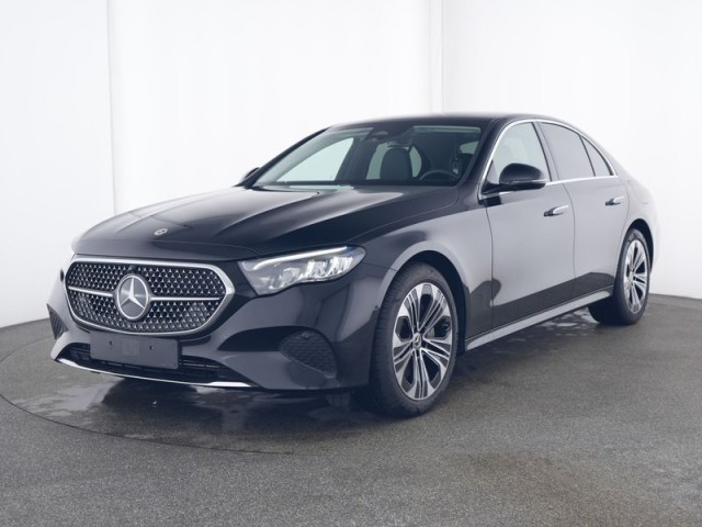 E 300 e Limousine mit EQ Hybrid Technologie