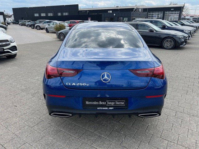 Mercedes-Benz CLA 250