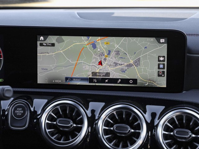 Mercedes-Benz CLA 250