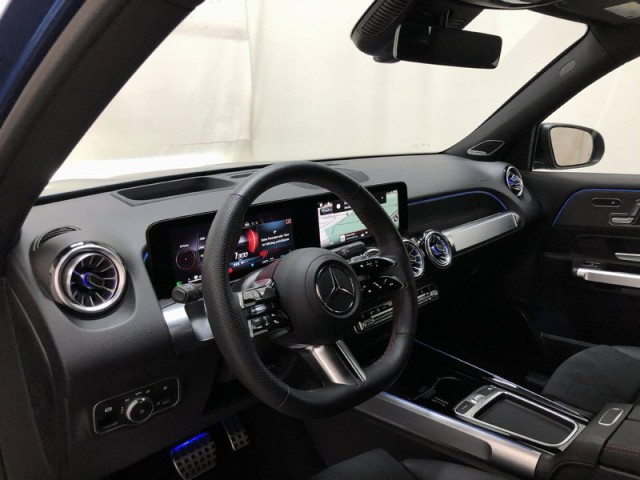 Mercedes-Benz GLB 250