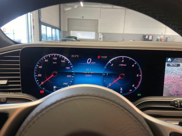 Mercedes-Benz GLS 400