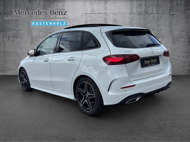 Mercedes-Benz B 200