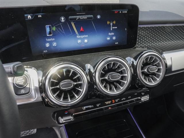 Mercedes-Benz GLB 180