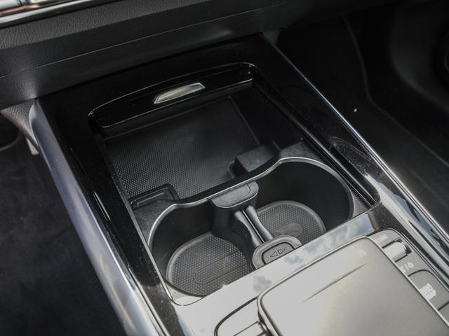 Mercedes-Benz GLA 220