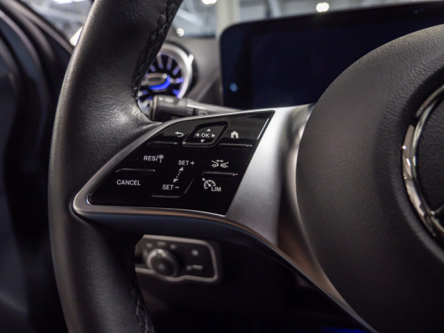 Mercedes-Benz GLA 180