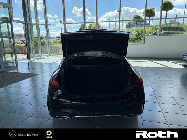 Mercedes-Benz A 220