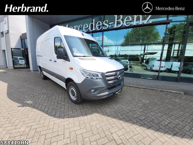 Sprinter 317 CDI Kasten PRO Hochdach Standard