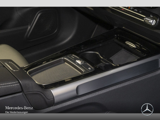 Mercedes-Benz GLB 180