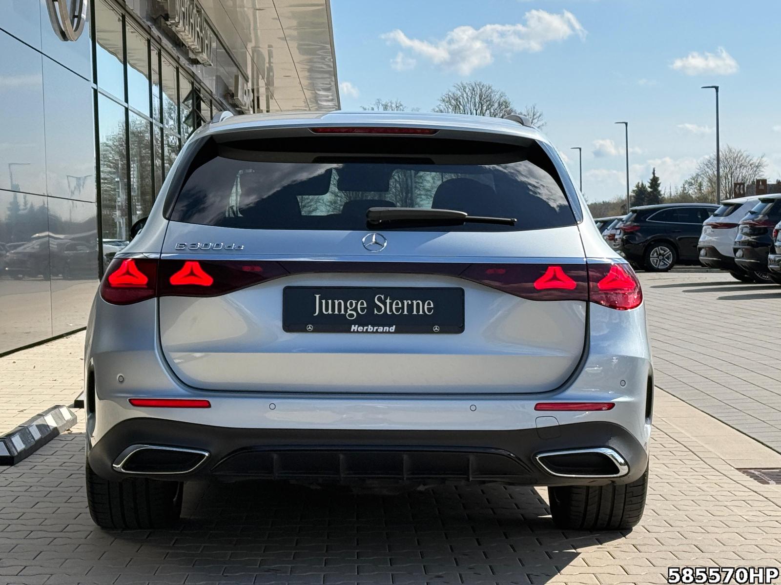 Mercedes-Benz E 300