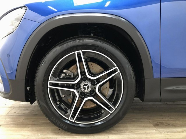 Mercedes-Benz GLB 250