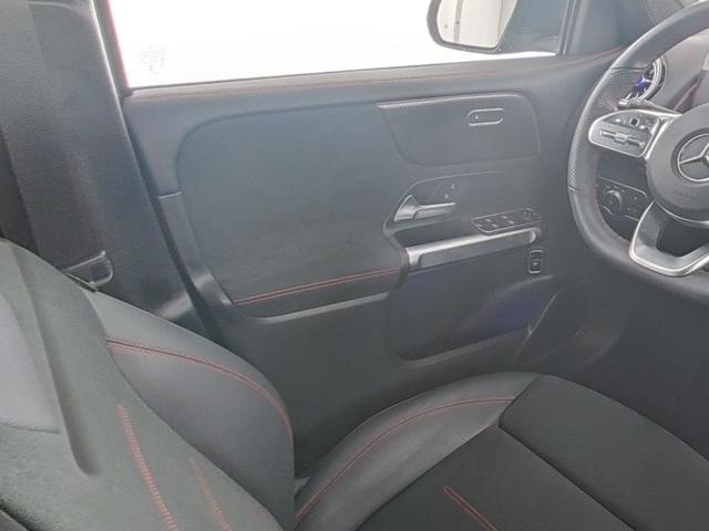Mercedes-Benz GLB 250