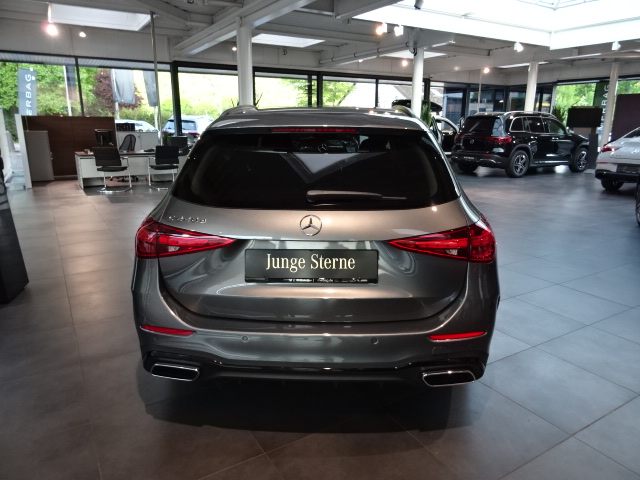 Mercedes-Benz C 220