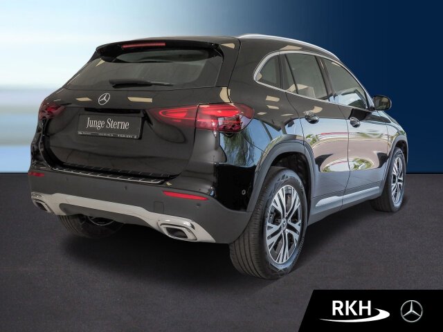 Mercedes-Benz GLA 220