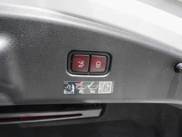 Mercedes-Benz CLE 220