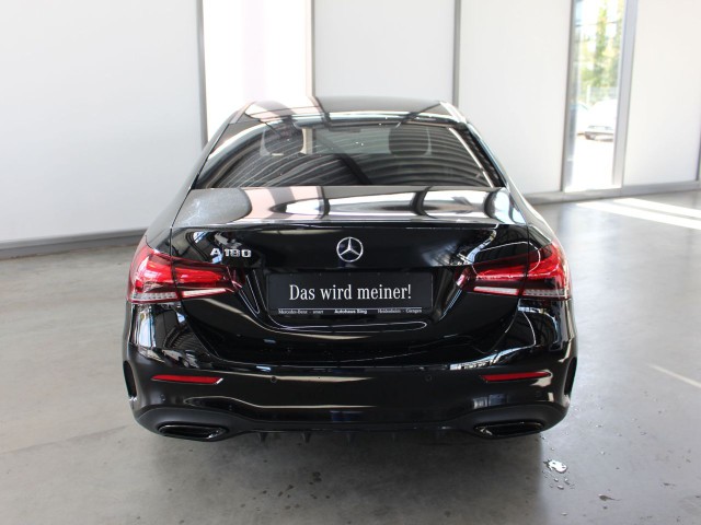 Mercedes-Benz A 180
