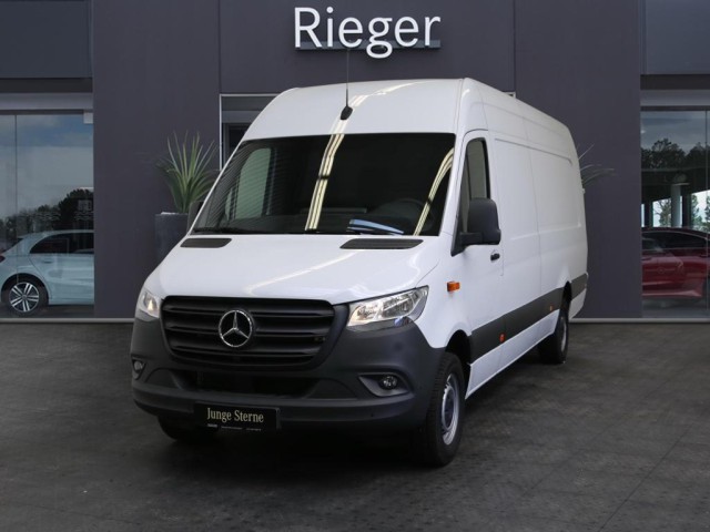 Sprinter 317 CDI Kasten Hochdach Extralang